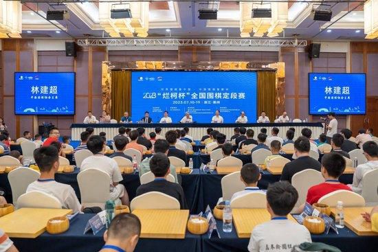 国内小情侣一二三区在线视频